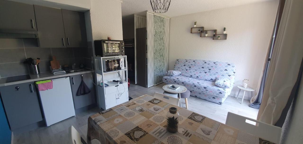 4 à 5 Personnes Saint Jean Montclar * Montclar (Alpes-de-Haute-Provence)