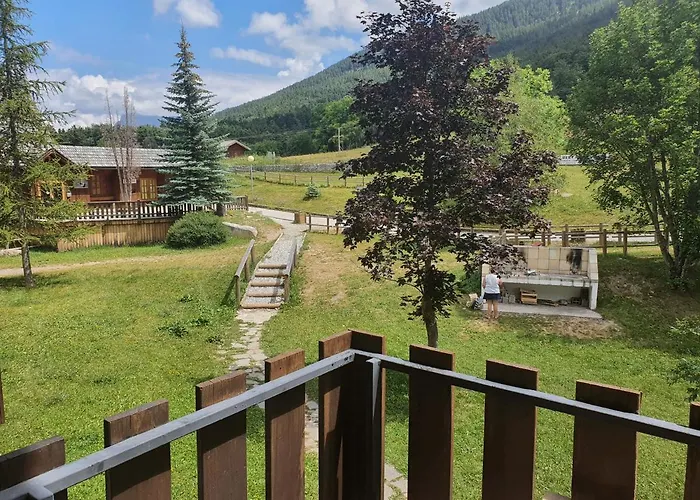 Studio 4 à 5 personnes Saint Jean Montclar